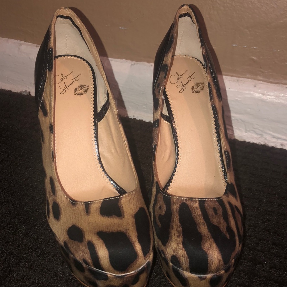 Colin Stuart Leopard Heels
